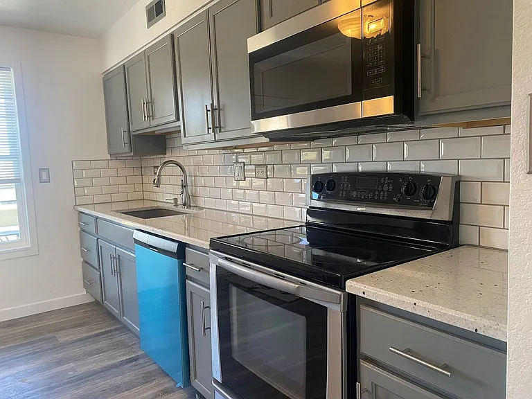 9370 E Girard Ave #11 — Photo 19