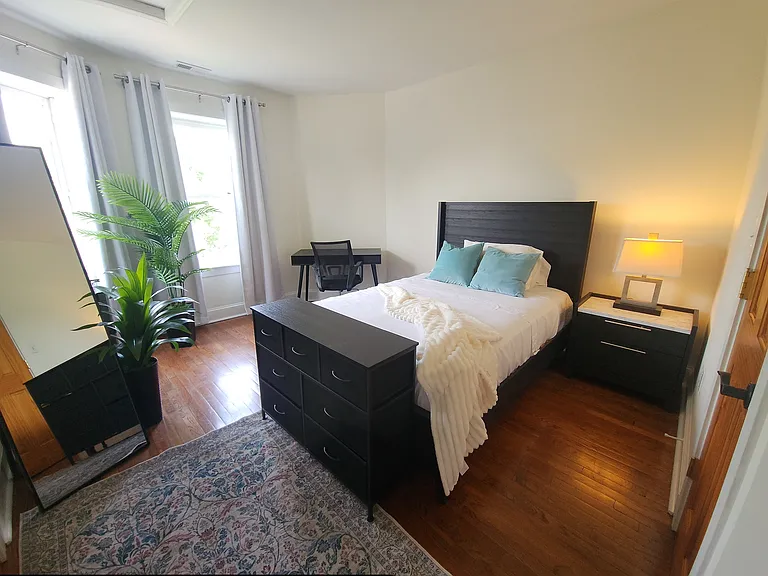 547 Florida Ave NW #7 — Photo 21