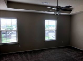 2974 W Willow Spring Ct, Springdale, AR 72762