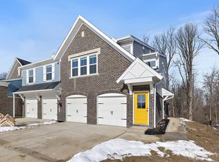 4232 Apple Branch Dr #55-305, Sugarcreek Township, OH 45459