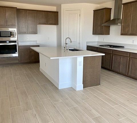 4th image of 6546 Castalnova Bend Dr