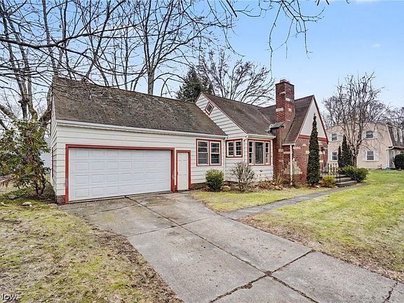 3rd image of 2870 Hastings Rd