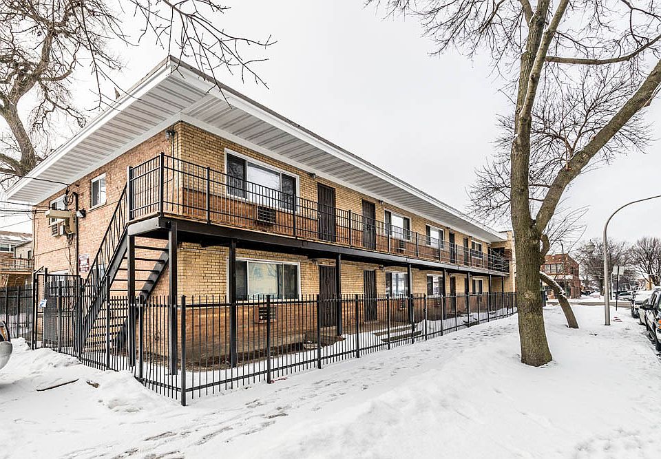1st image of 8901 S Cottage Grove Ave APT 4