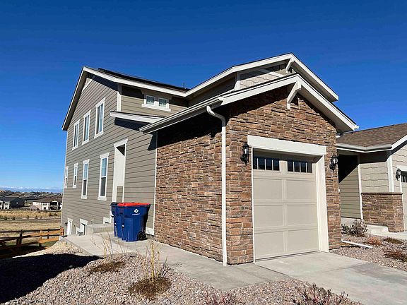 Large 1 car garage - private entrance