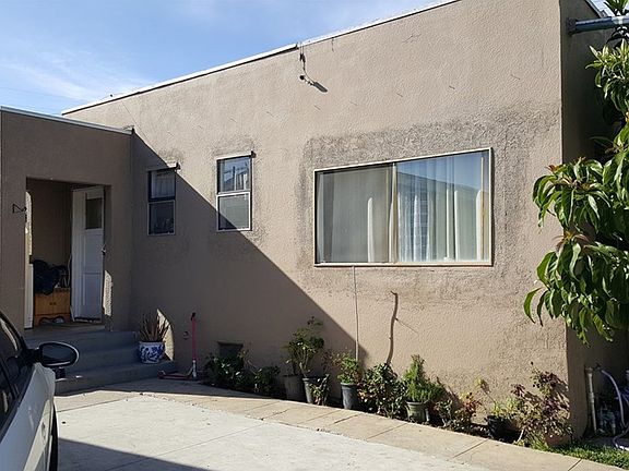 5th image of 920 E Saint Gertrude Pl