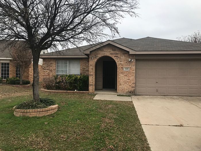 1st image of 705 Ibis Ct