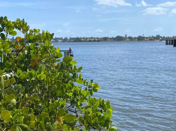 3915 S Flagler Dr APT 105, West Palm Beach, FL 33405