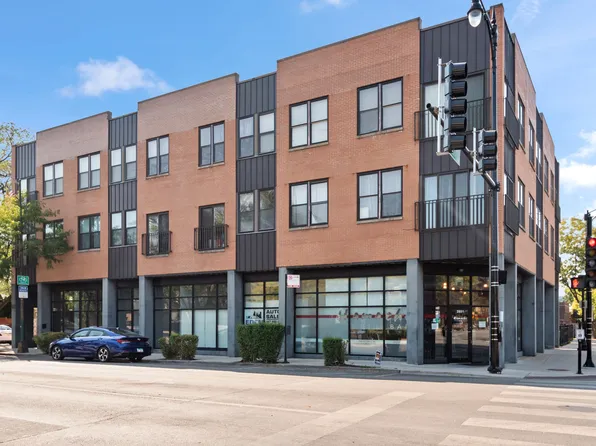 7554 N California Ave Unit 301, Chicago, IL 60645