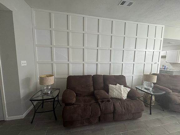 2nd image of 10711 Garden Place Dr