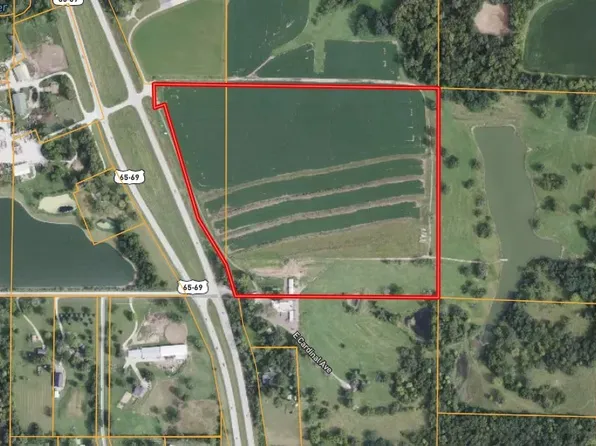 65/69 High St, Carlisle, IA 50047