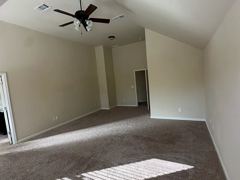 624 Ocean Ave — Photo 17