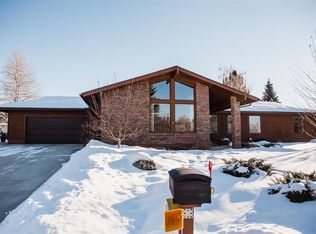16 Cedar Lake Dr, Butte, MT 59701