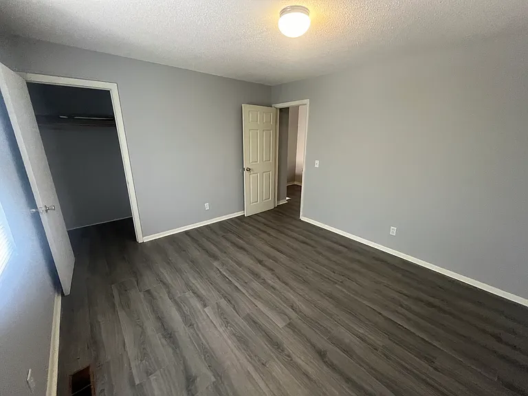 147 Woodland Dr #6 — Photo 9