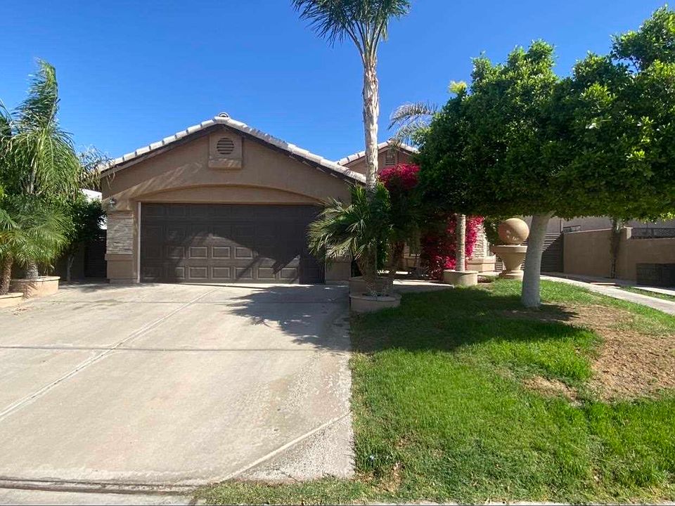 1st image of 1854 E San Pedro St