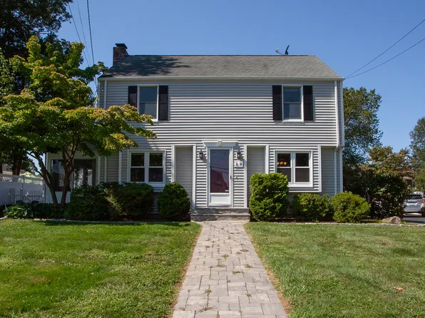 29 Greenhurst Road, West Hartford, CT 06107