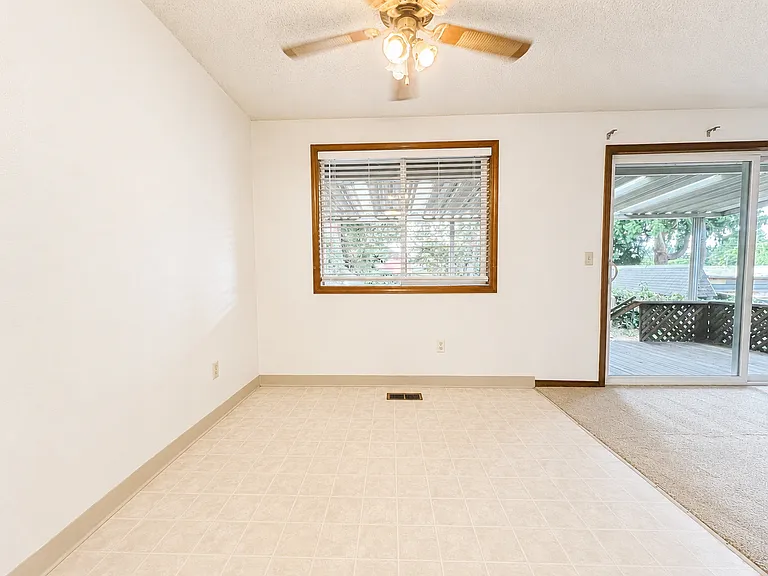 21318 SE Alder Ct — Photo 10
