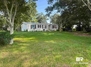 18061 Highway 104, Robertsdale, AL 36567