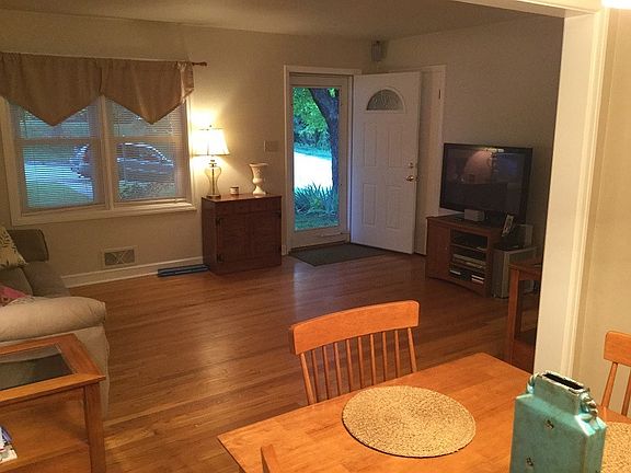5th image of 202 Whitefield Ct