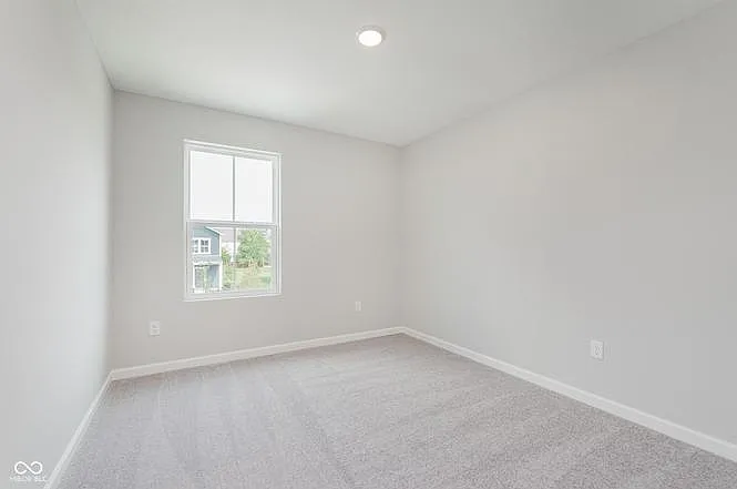 3807 Sterling Dr — Photo 14