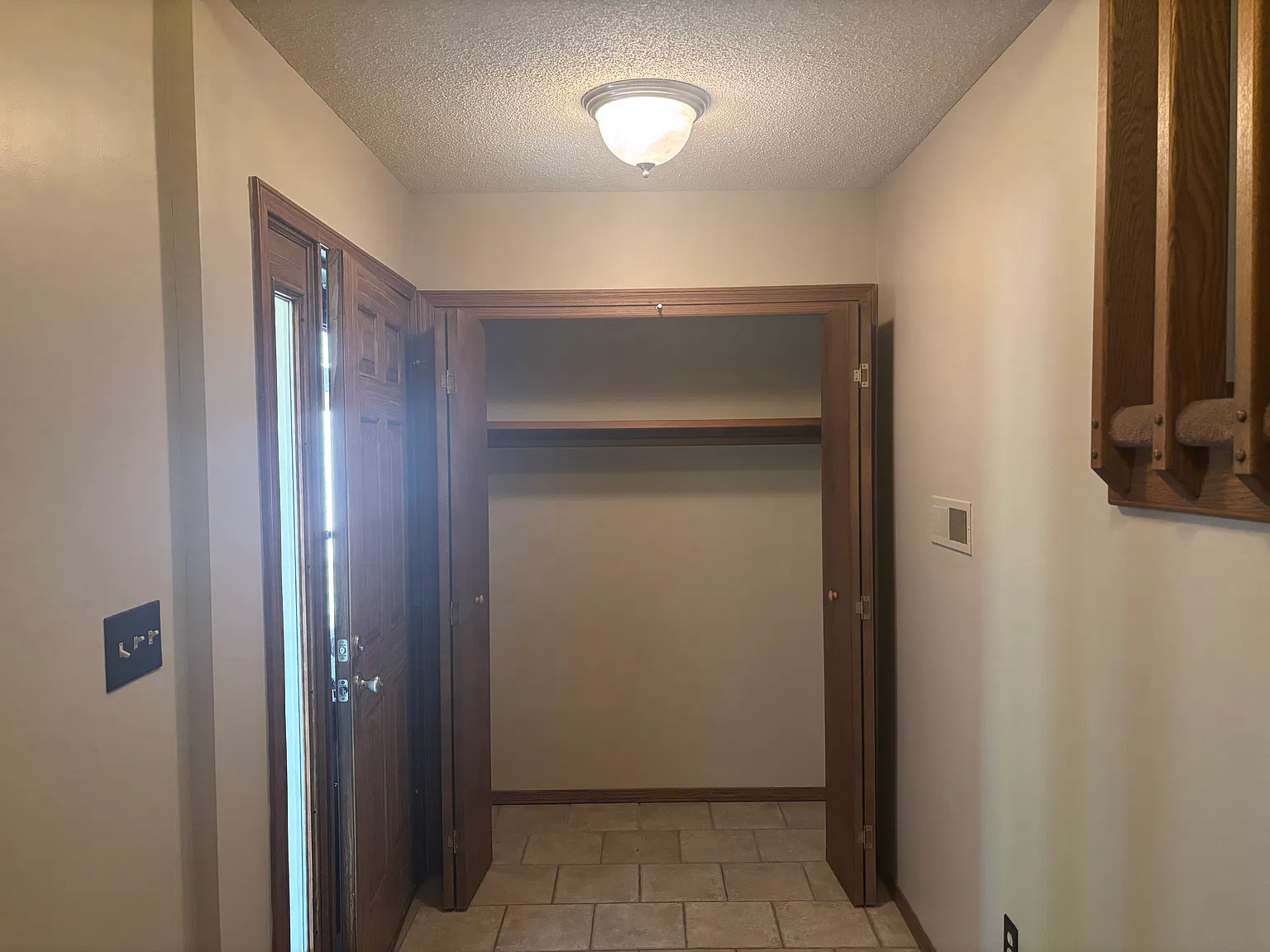 3 bed, 1497 sqft, $1,550 — Photo 2
