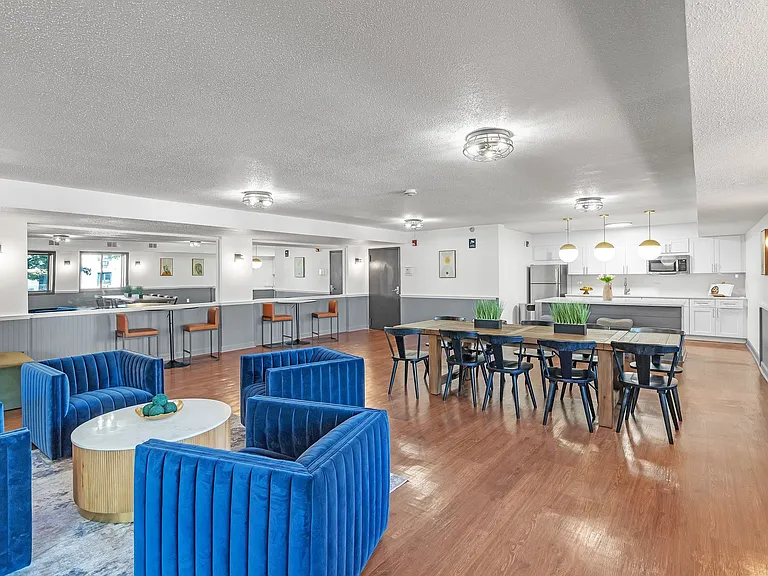 Eagle Rock Apartments at MetroWest — Photo 8