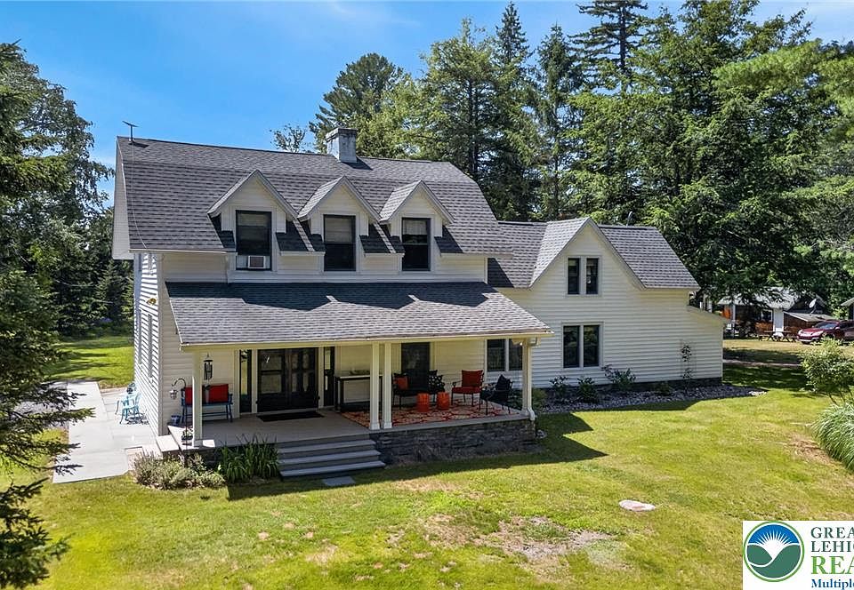 1st image of 71 Ursus Dr