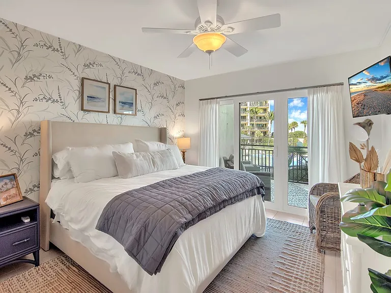3939 Ocean Dr #201A — Photo 13