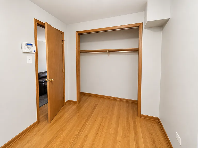 3217 S May St #1 — Photo 12