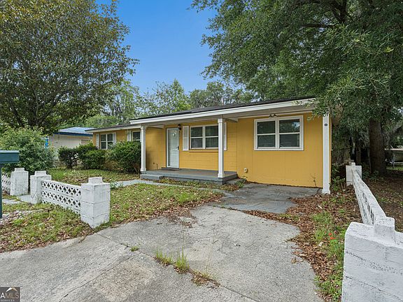5th image of 904 Sherman Ave