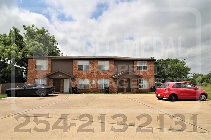 1408 Dugger Cir #A