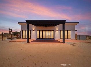 62761 La Crescenta Dr, Joshua Tree, CA 92252