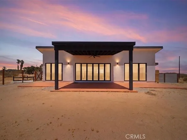62761 La Crescenta Dr, Joshua Tree, CA 92252
