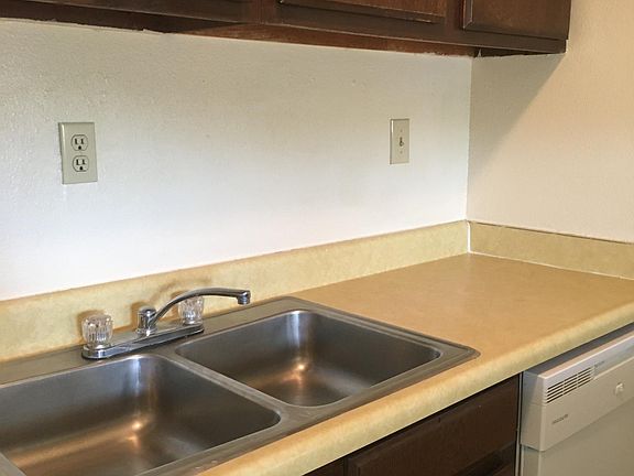 5th image of 2127 Audubon Ave APT 86