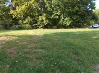 605 Jefferson St, Greenfield, TN 38230