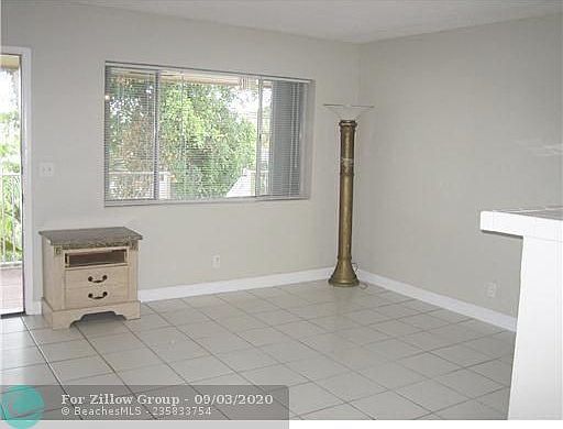 5th image of 344 SE 11th Ave #16