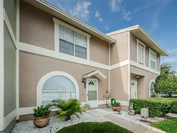 1555 Chateaux De Ville Ct, Clearwater, FL 33764