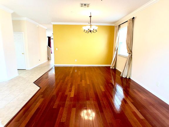 4th image of 5539 Los Palma Vista Dr
