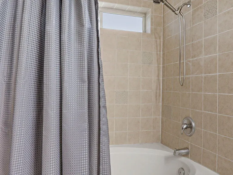 3828 Tierra Aurora Dr — Photo 34