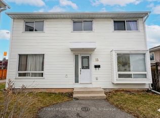 15 Heatherside Ct, Brampton, ON L6S1N9