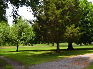 0399 Hatters Creek Dr, Green Bay, VA 23942