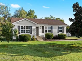 61 P J Ct, Taylorsville, KY 40071