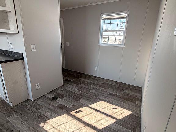 3rd image of 358 Parker Lake Dr #358