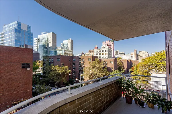 Rented by Town Residential | media 20