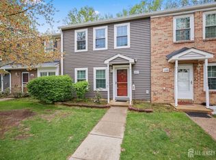 297 Constitution Cir, North Brunswick, NJ 08902
