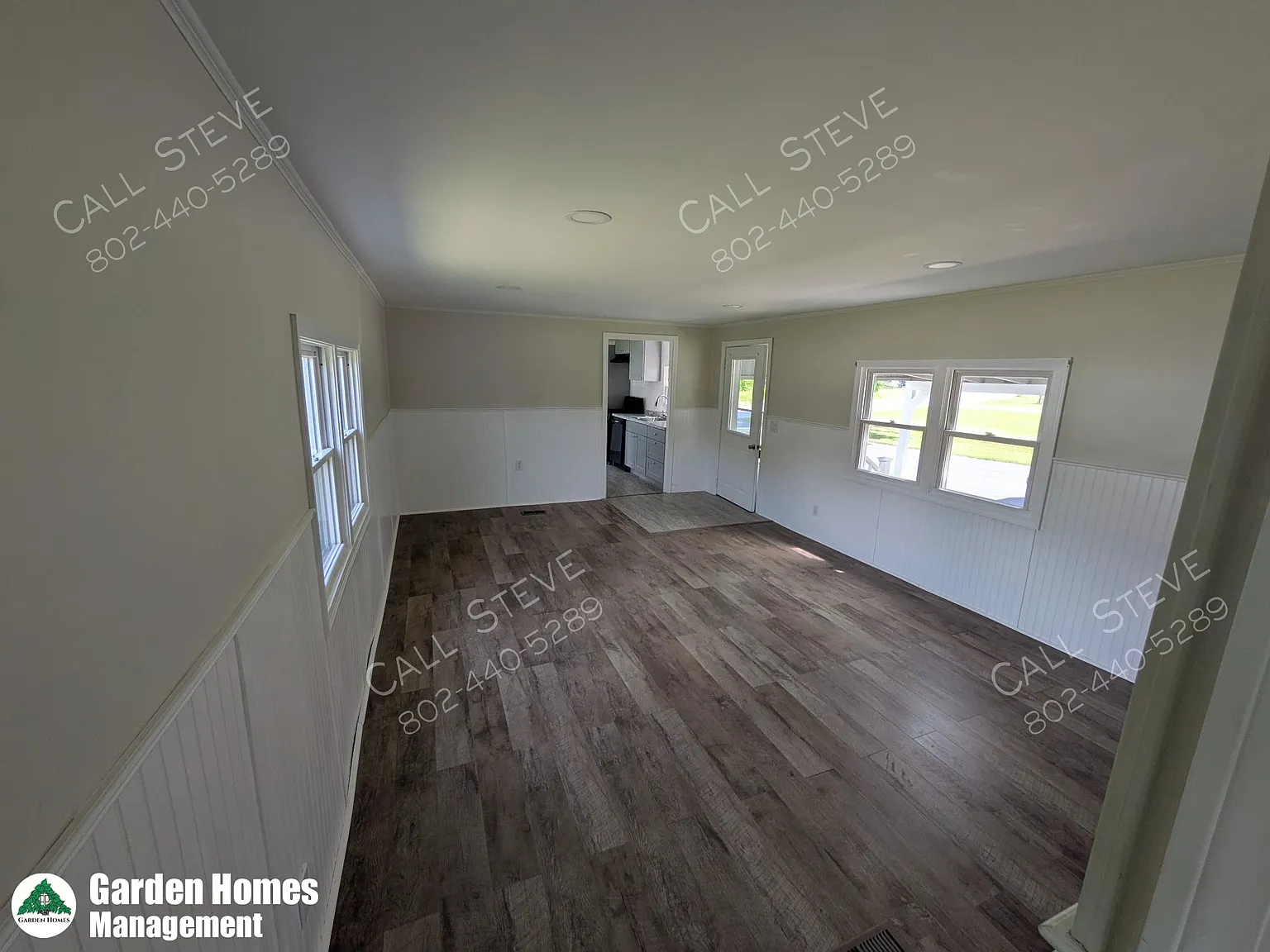 3 bed, 1.5 bath, 980 sqft, $2,125 — Photo 3