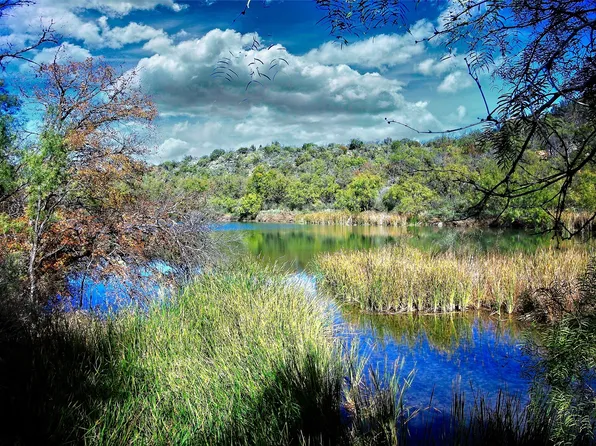 201 Private Road 3740, Voss, TX 76888