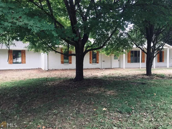 13 Bishop Rd, Cartersville, GA 30121