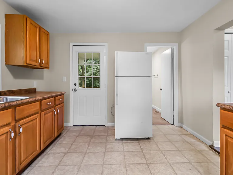 114 Emory St — Photo 22