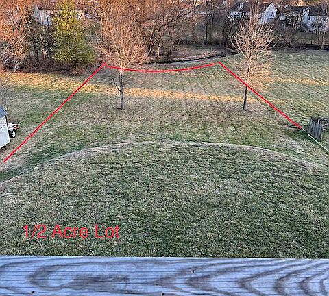 4th image of 212 Bridgeside Dr
