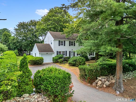 4th image of 129 Chesterfield Road